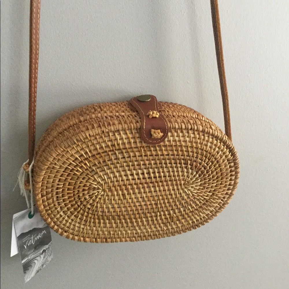 Rattan wicker crossbody bag